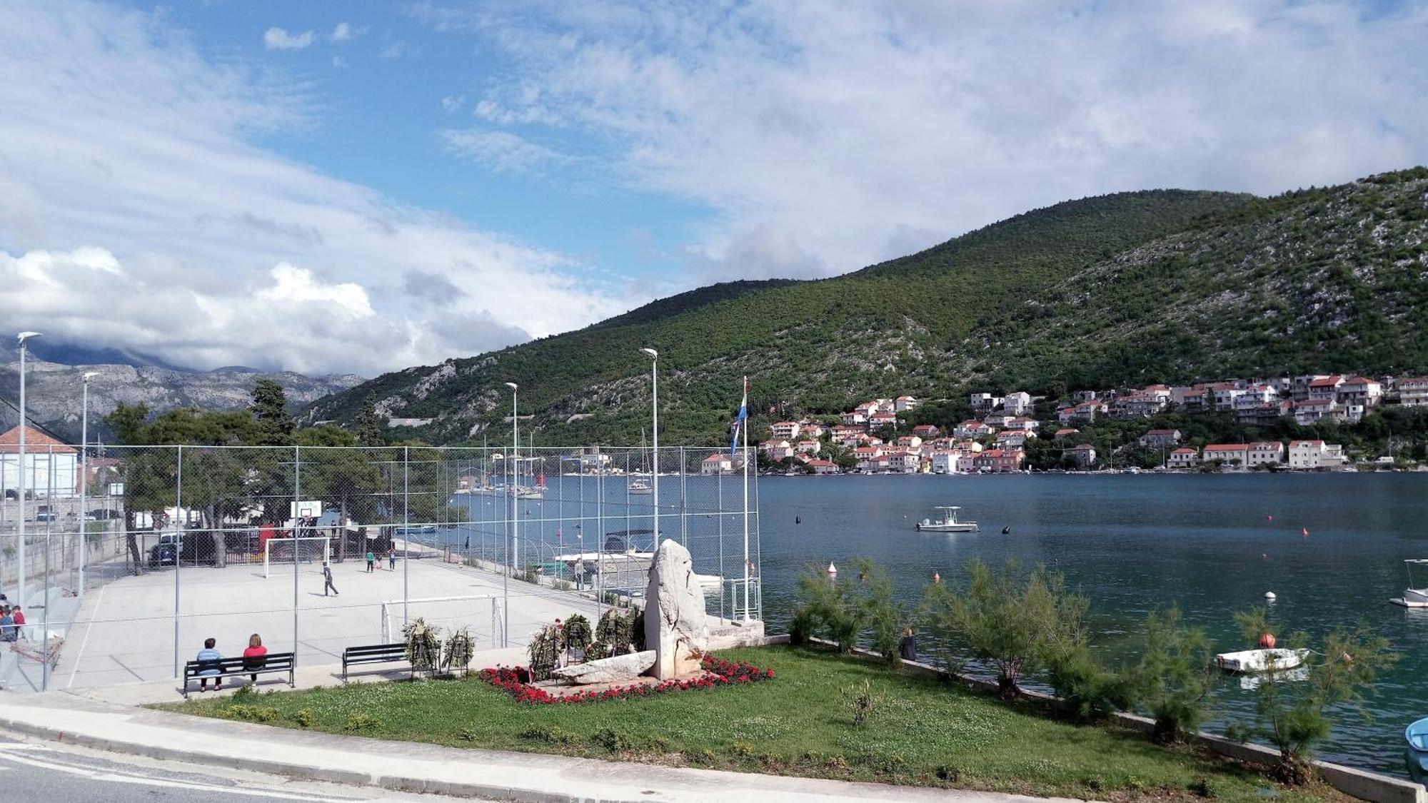 Kiara Room - Self Check In Mokošica Eksteriør billede